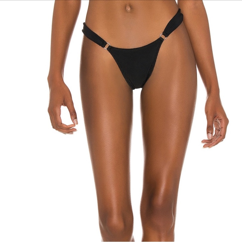 BNWT Camila Coelho Alanza Bottom- Large- Black